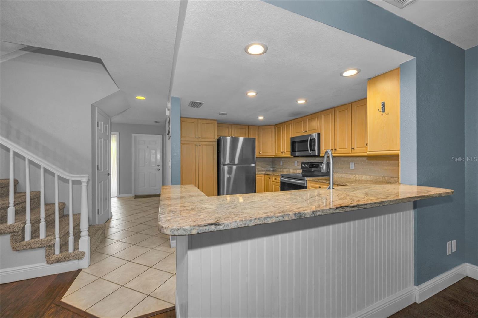 9150 PARK BLVD #6, SEMINOLE, FL, 33777