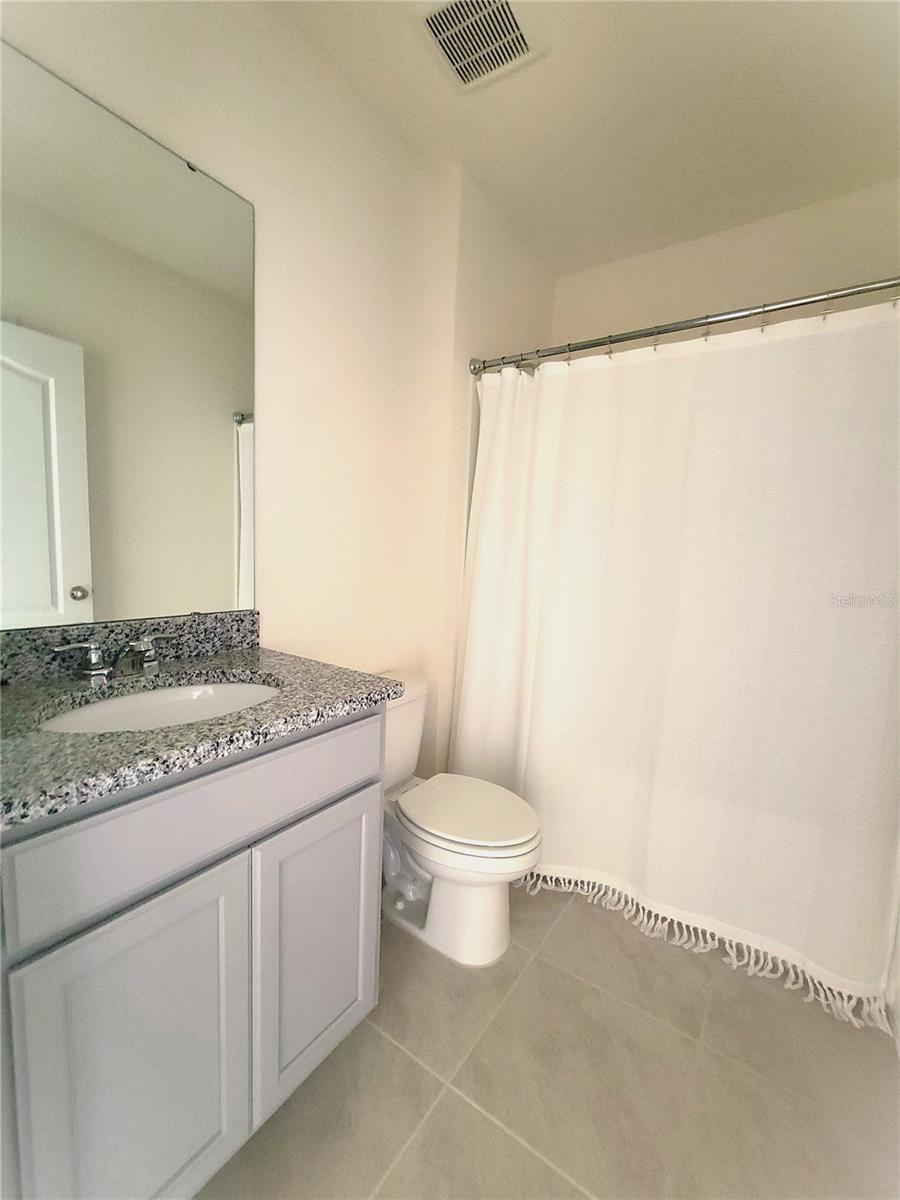 420 NOBLE AVE, DAVENPORT, FL, 33837