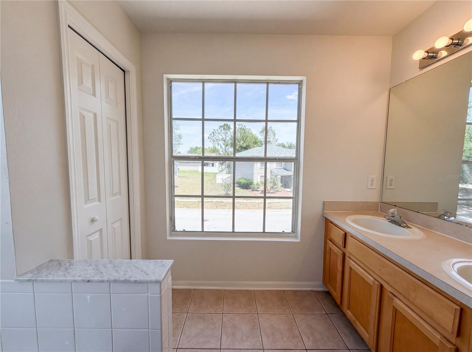 8116 RIVER MONT WAY, TEMPLE TERRACE, FL, 33637