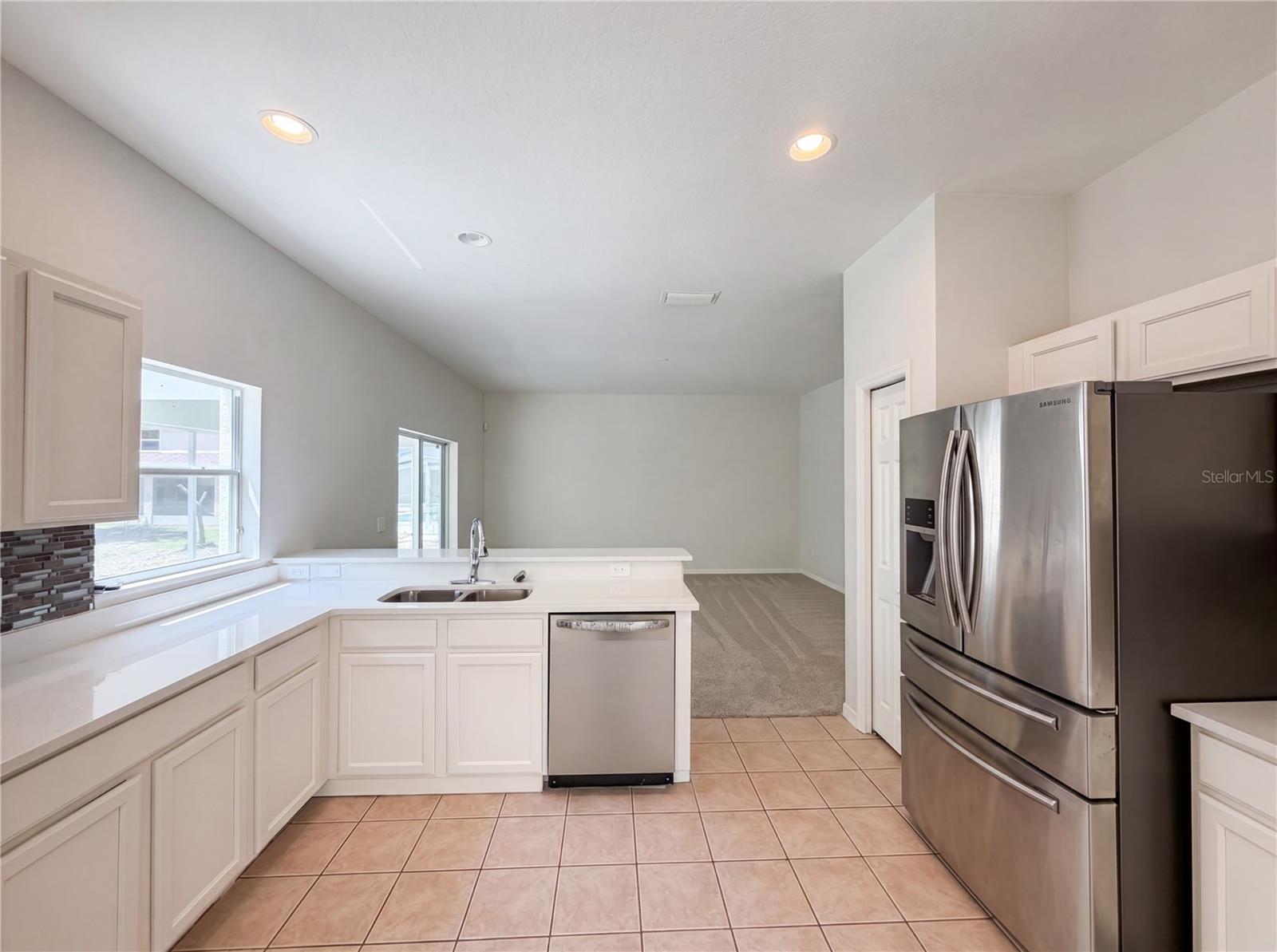 8116 RIVER MONT WAY, TEMPLE TERRACE, FL, 33637