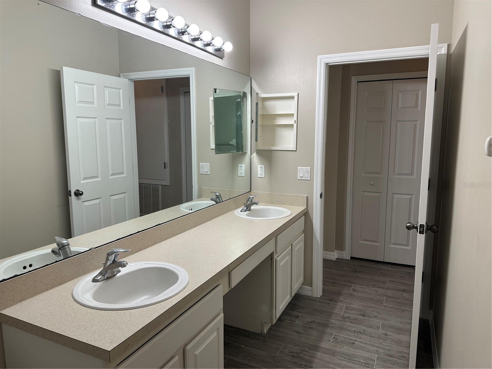 5996 MILFORD HAVEN PL, ORLANDO, FL, 32829