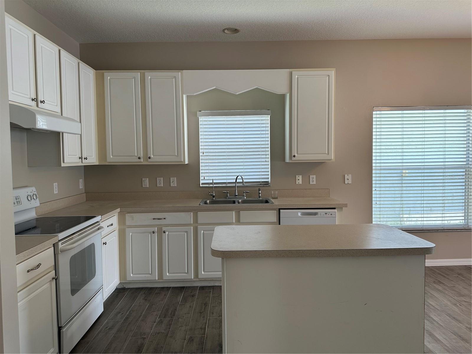 5996 MILFORD HAVEN PL, ORLANDO, FL, 32829