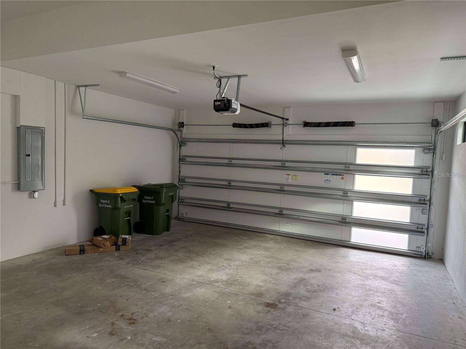 2443 WOOD ST, SARASOTA, FL, 34237