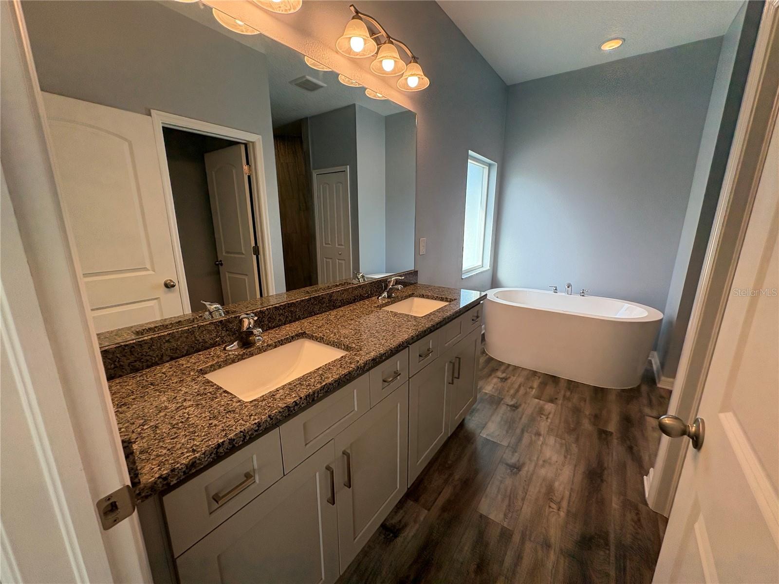 5575 113TH ST, SEMINOLE, FL, 33772