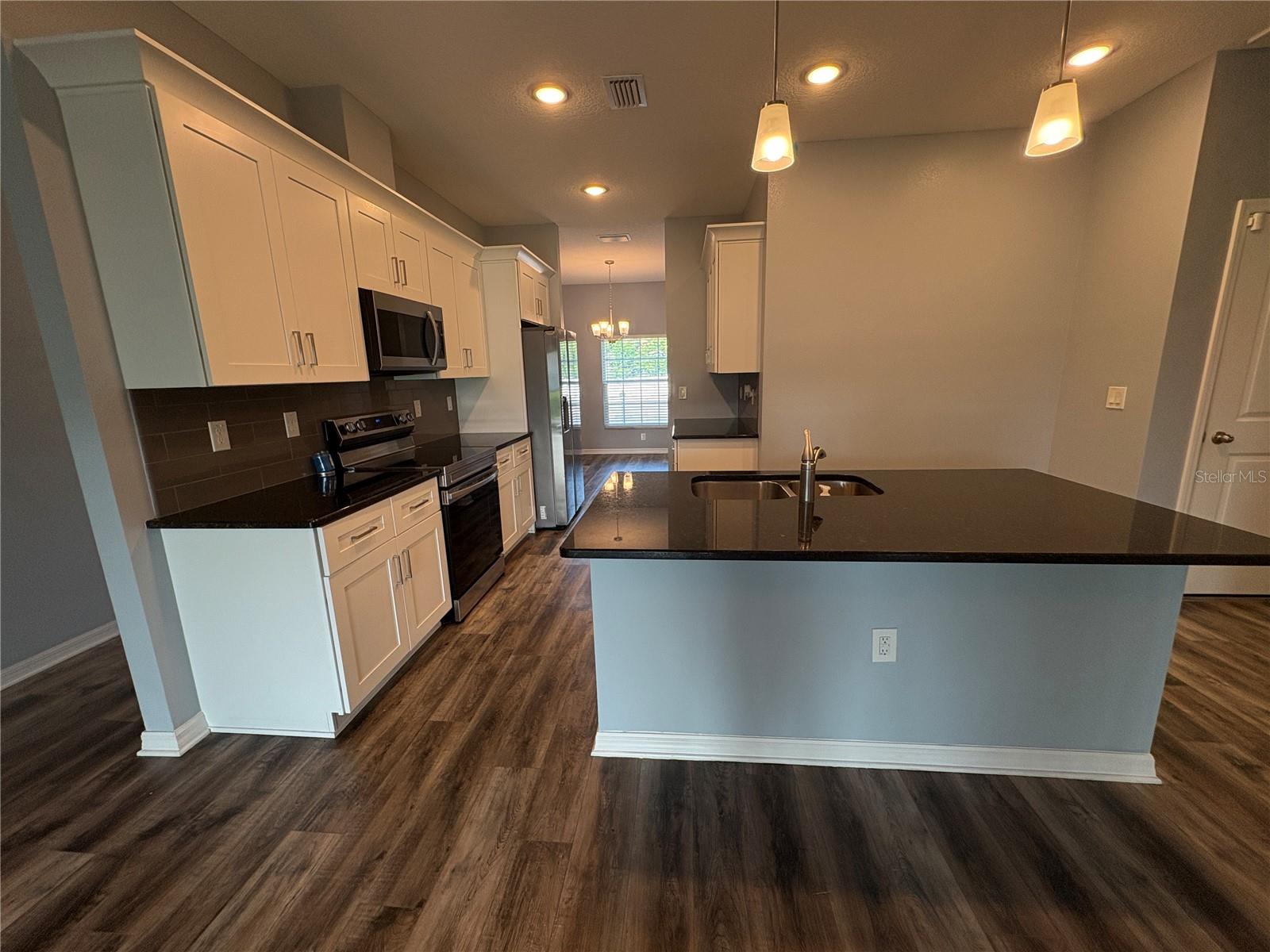 5575 113TH ST, SEMINOLE, FL, 33772