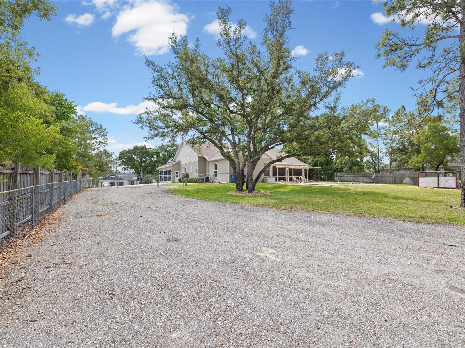 11245 HUMBER RD, WEEKI WACHEE, FL, 34614