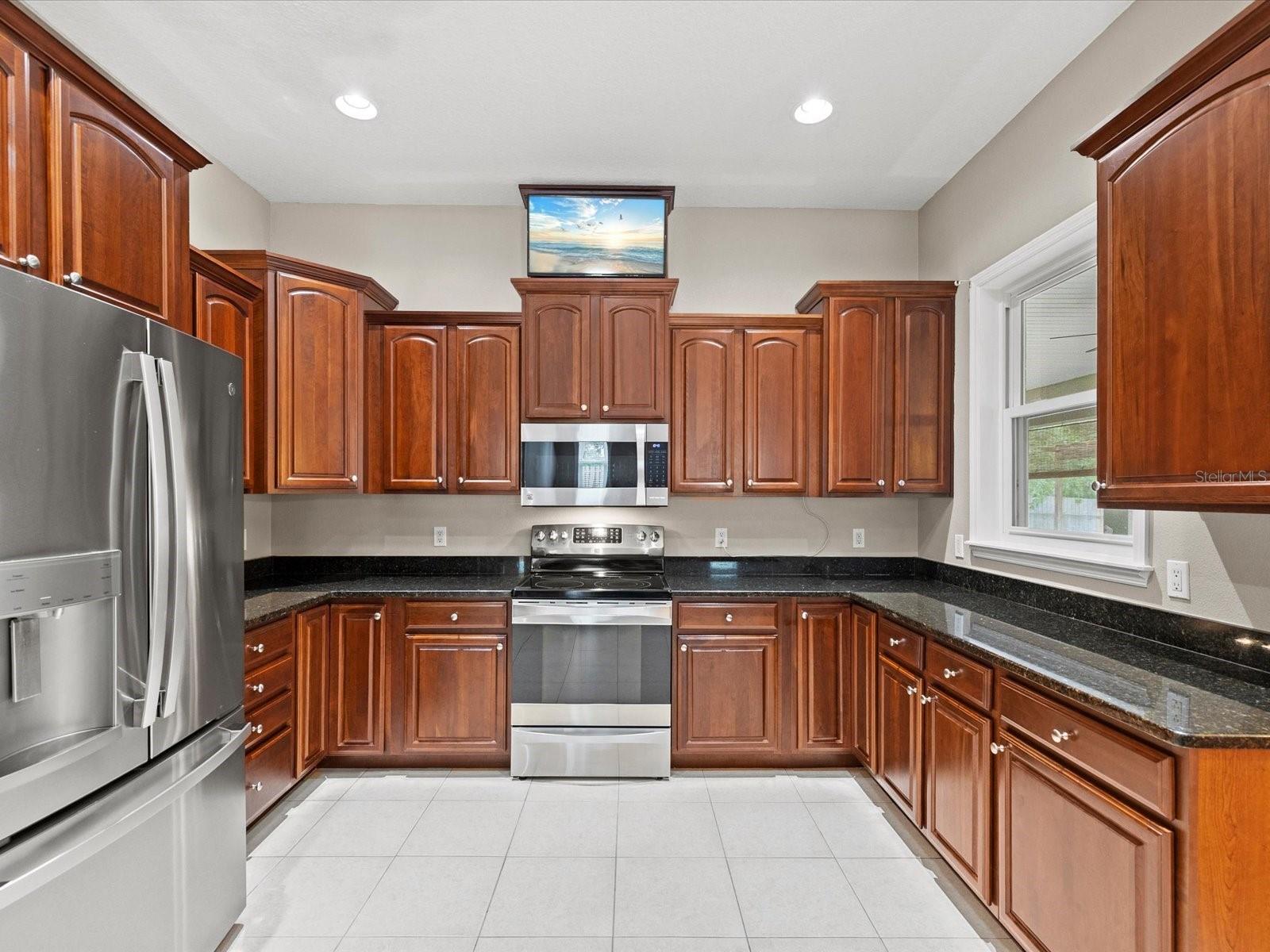 11245 HUMBER RD, WEEKI WACHEE, FL, 34614
