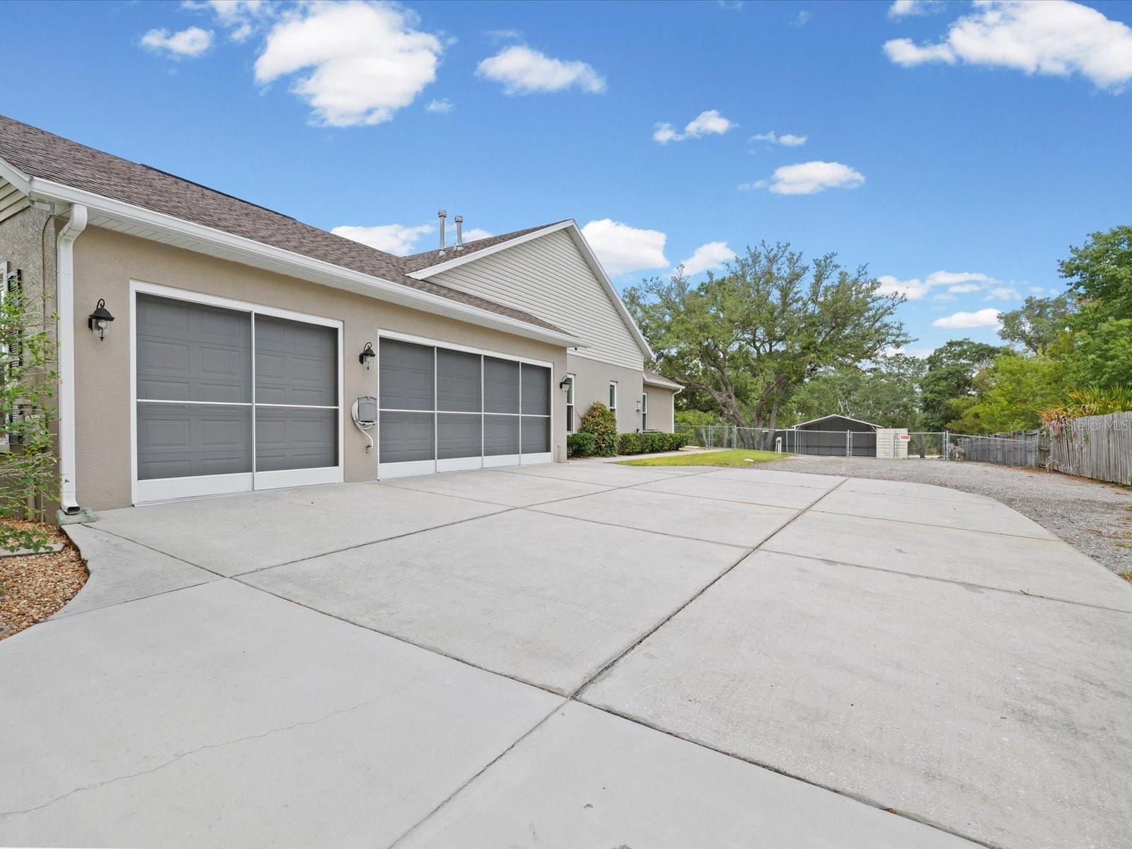 11245 HUMBER RD, WEEKI WACHEE, FL, 34614