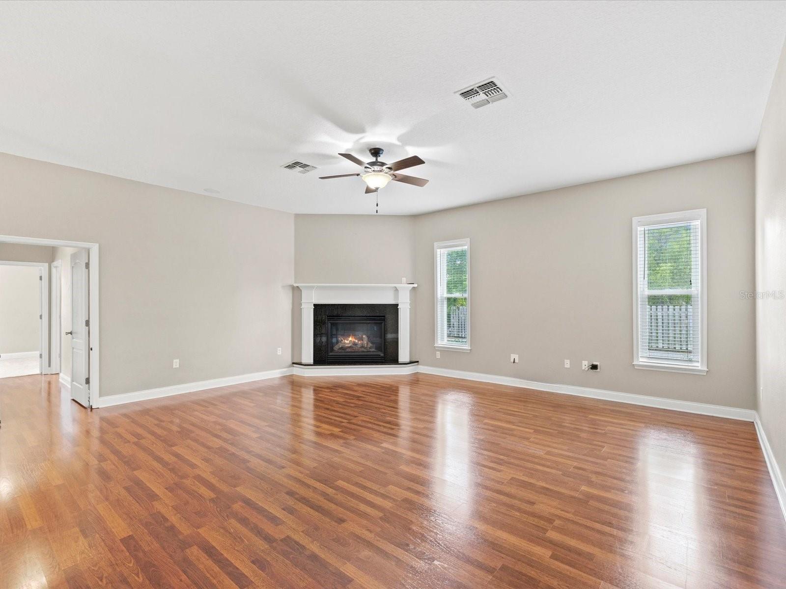 11245 HUMBER RD, WEEKI WACHEE, FL, 34614