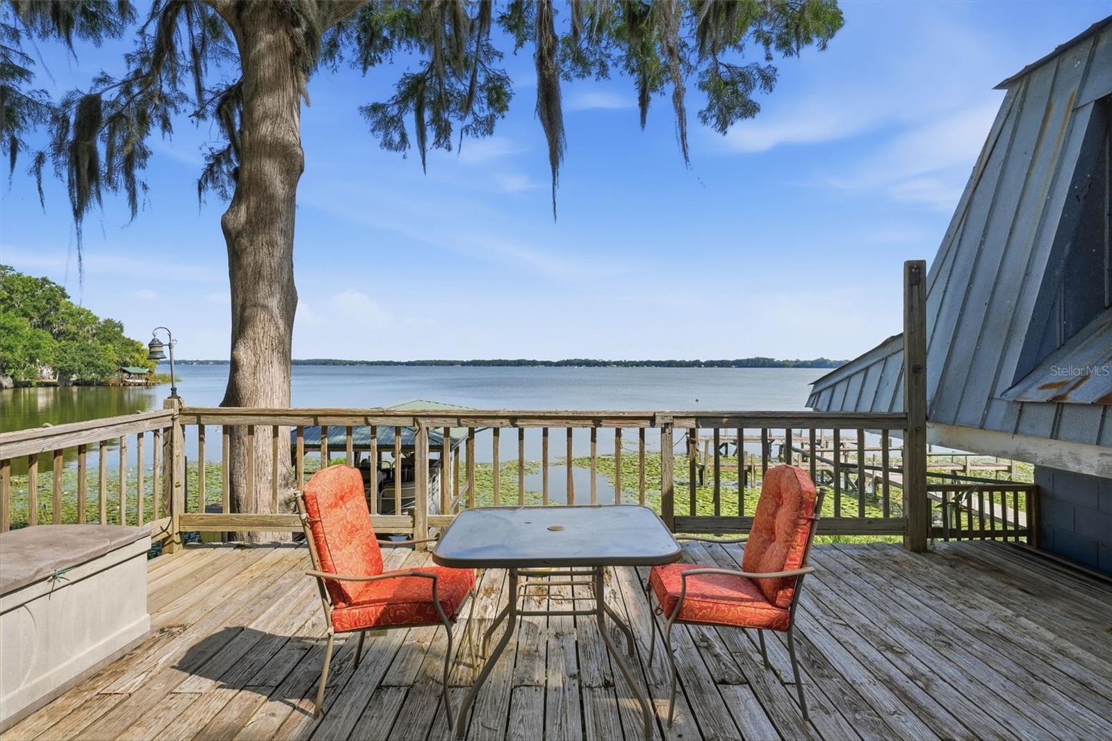 400 LAKESHORE DR, EUSTIS, FL, 32726