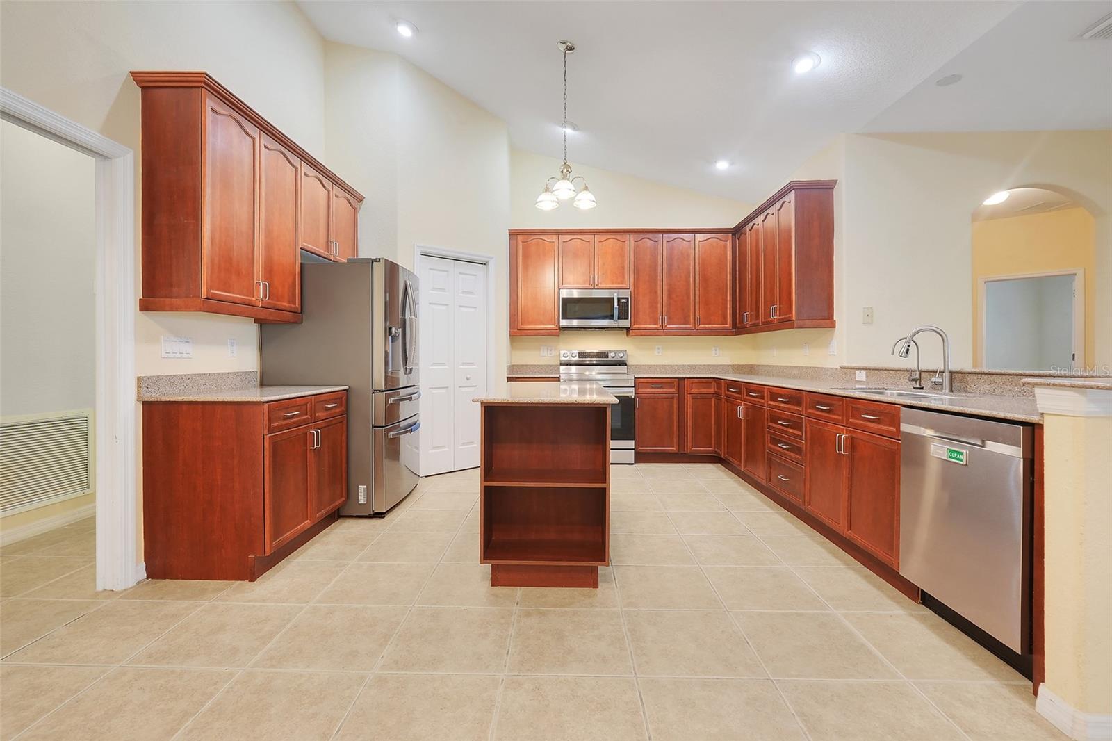 16741 TALL GRASS LN, CLERMONT, FL, 34711