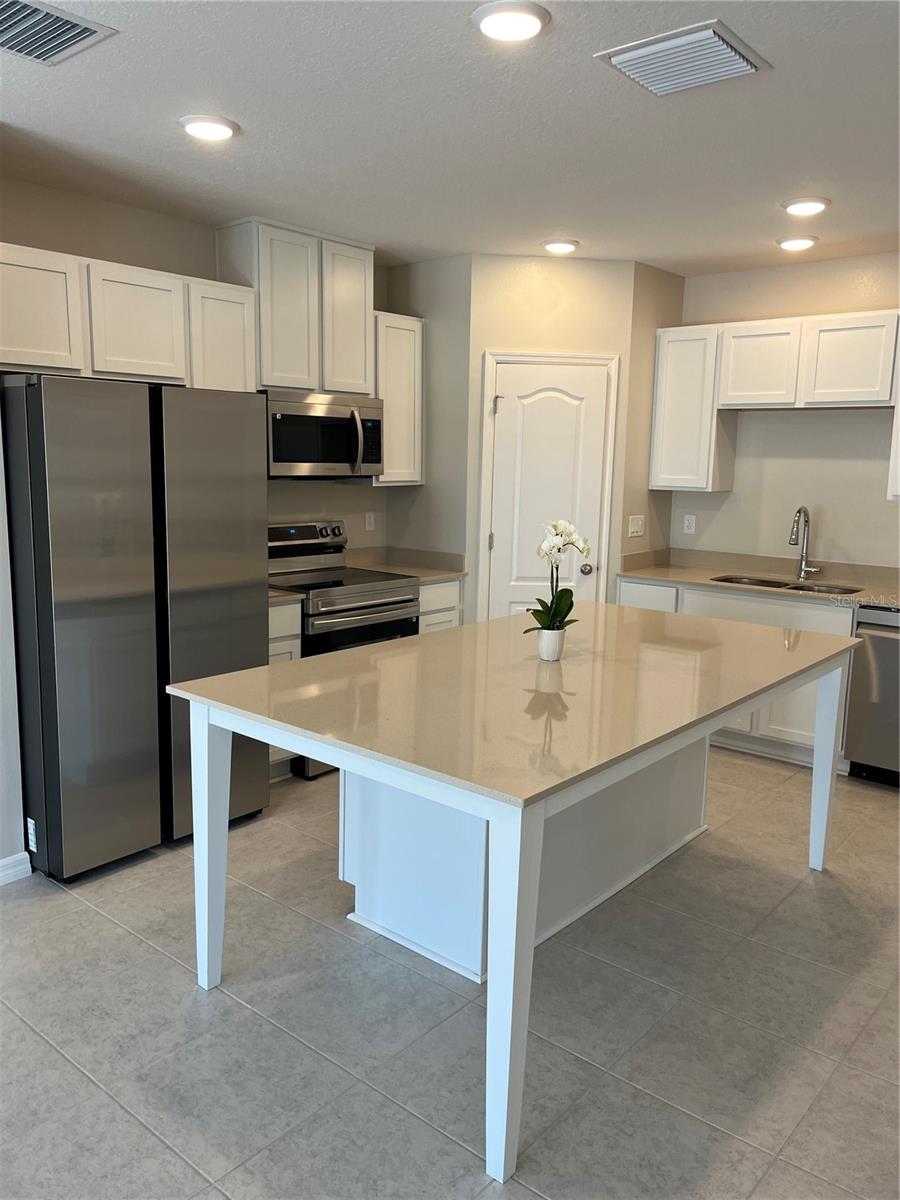 4117 COLLEGIATE BLVD, LAKELAND, FL, 33803