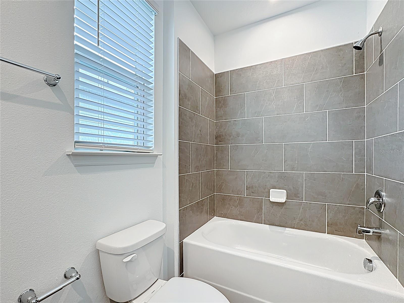 5614 STOCKADE BLVD, ST CLOUD, FL, 34771