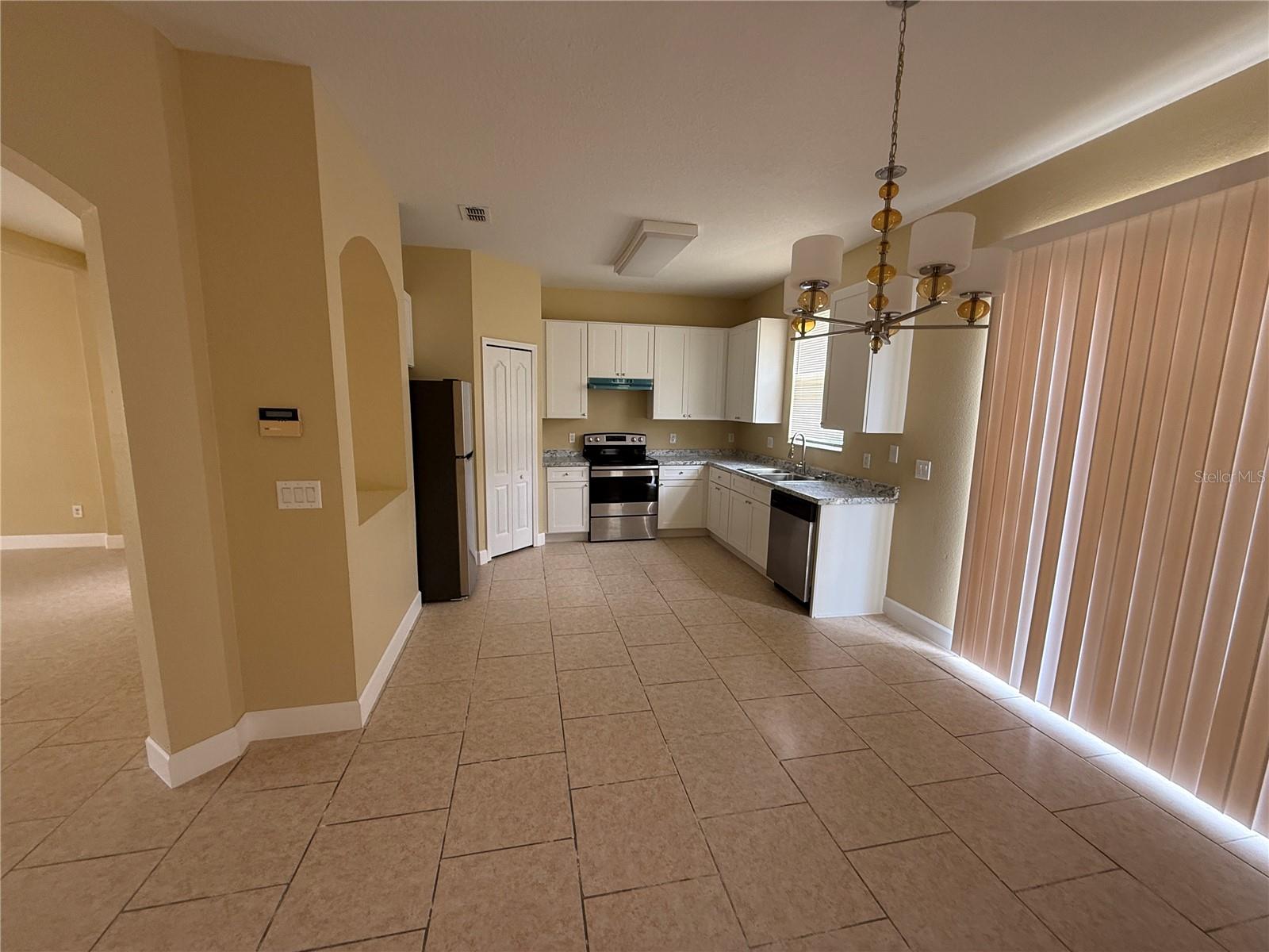 933 WHISPERING CYPRESS LN, ORLANDO, FL, 32824