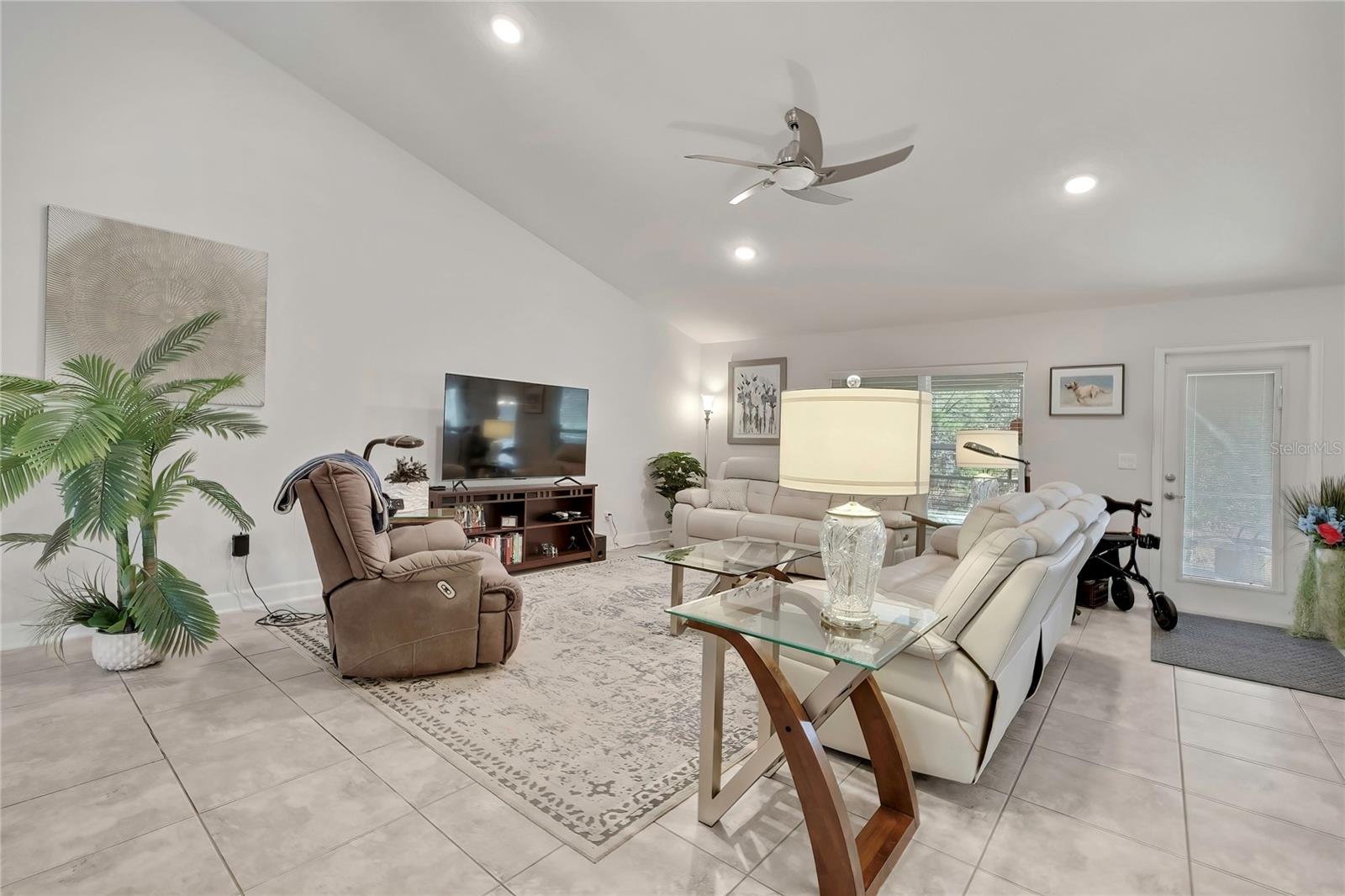24 TALL MARIGOLDS CT, HOMOSASSA, FL, 34446