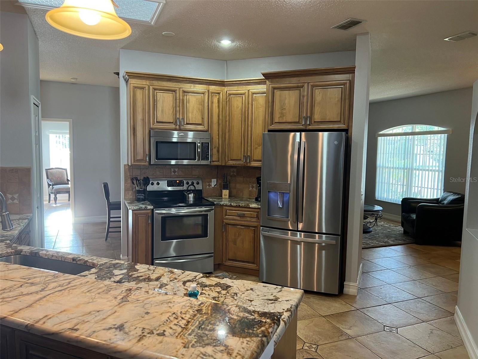 413 MARLBERRY LEAF AVE, KISSIMMEE, FL, 34758