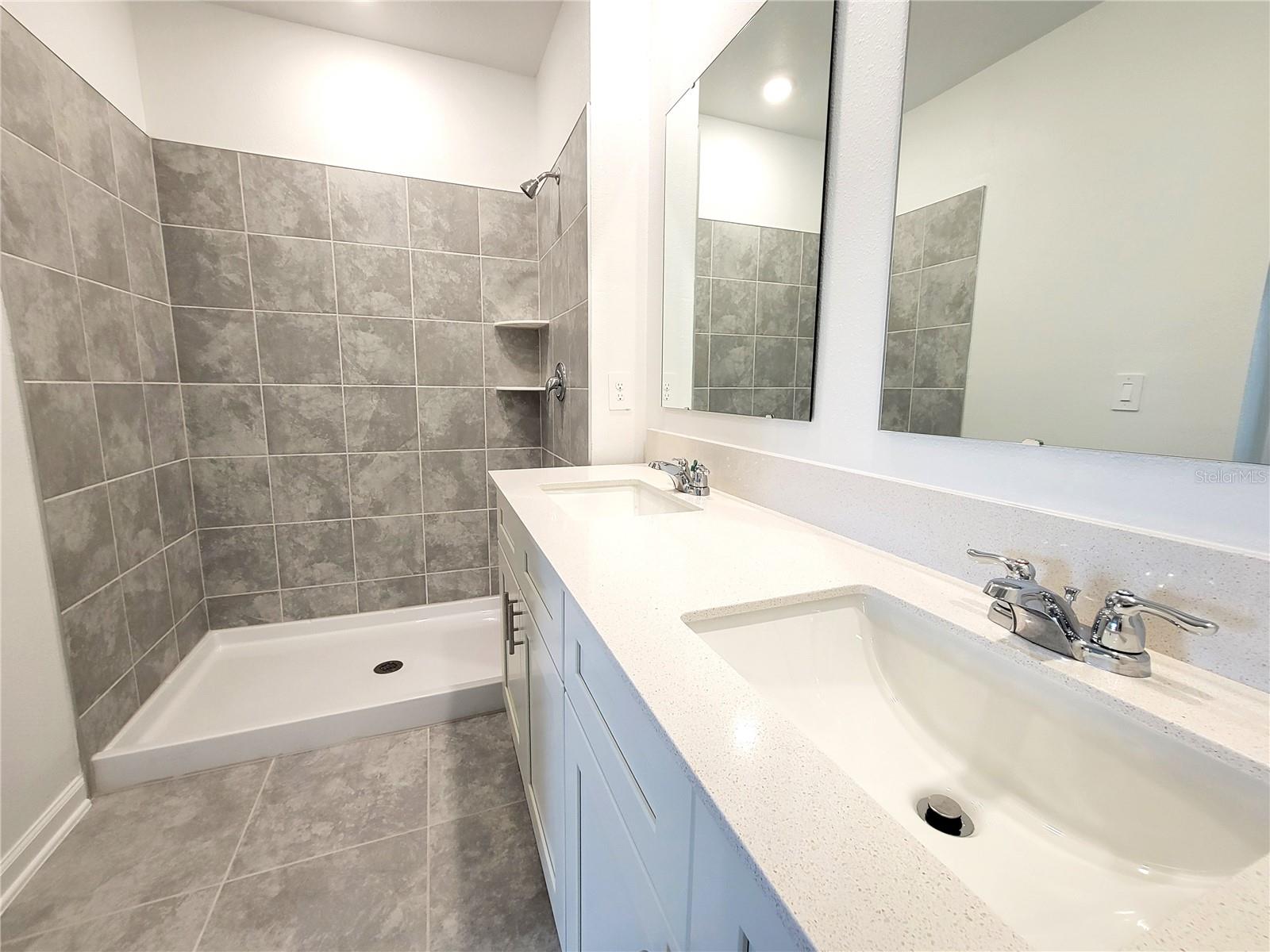 1469 DEEPWATER CIR, EAGLE LAKE, FL, 33839