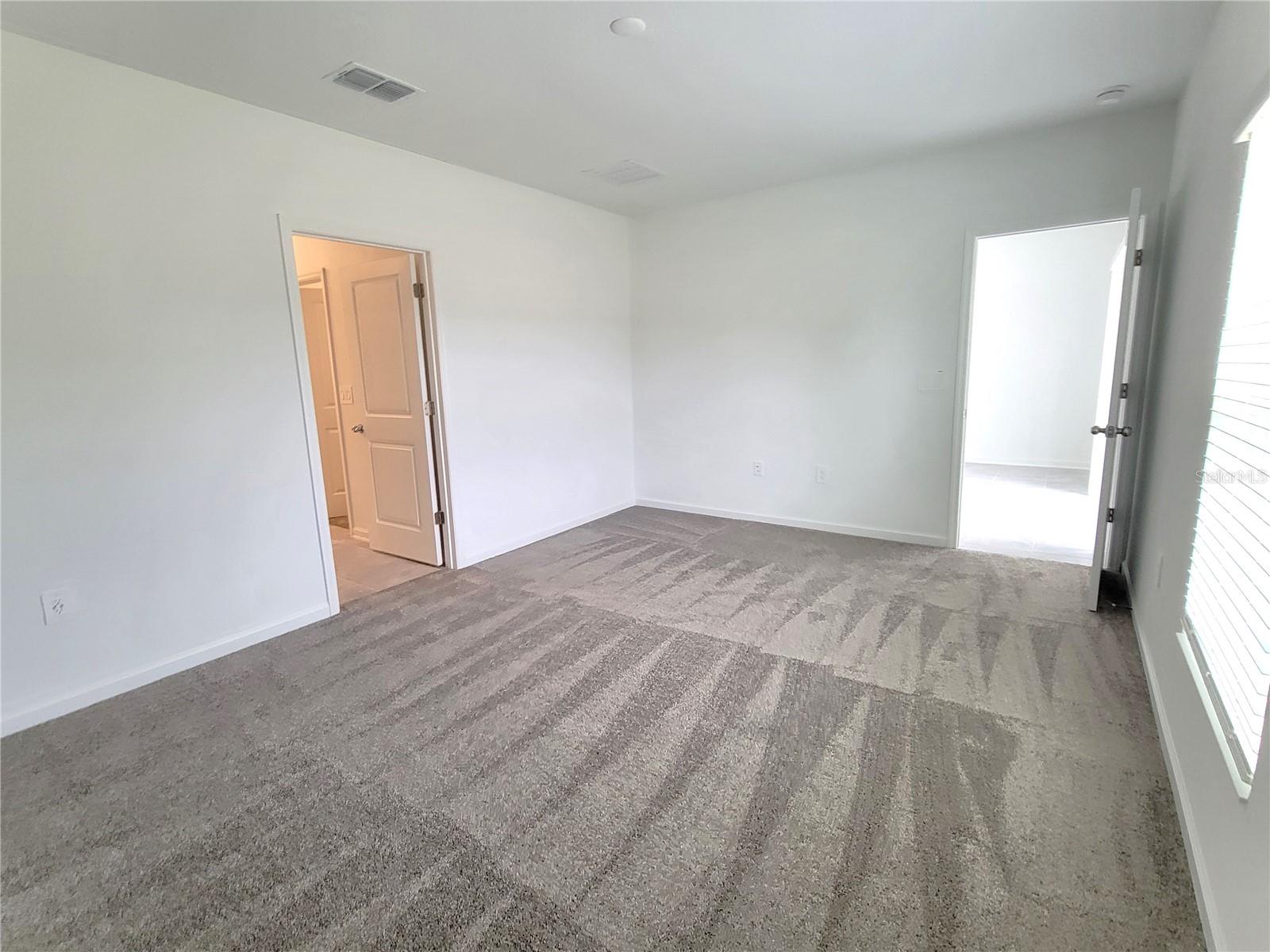 1469 DEEPWATER CIR, EAGLE LAKE, FL, 33839