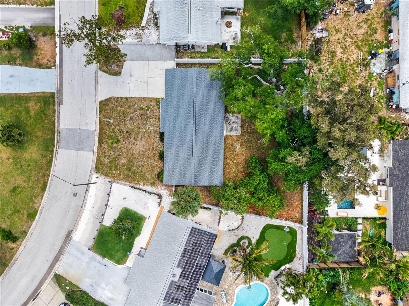 3673 SEAROBIN DR SE, ST PETERSBURG, FL, 33705