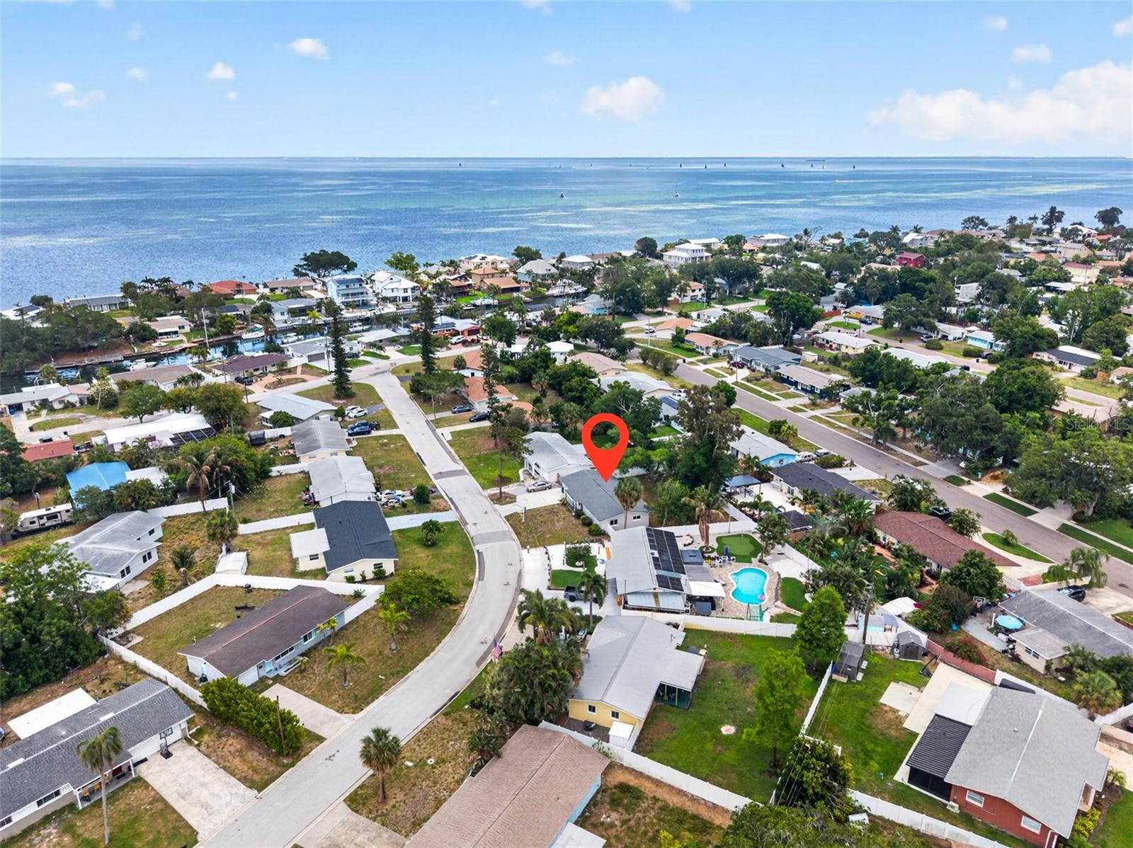 3673 SEAROBIN DR SE, ST PETERSBURG, FL, 33705