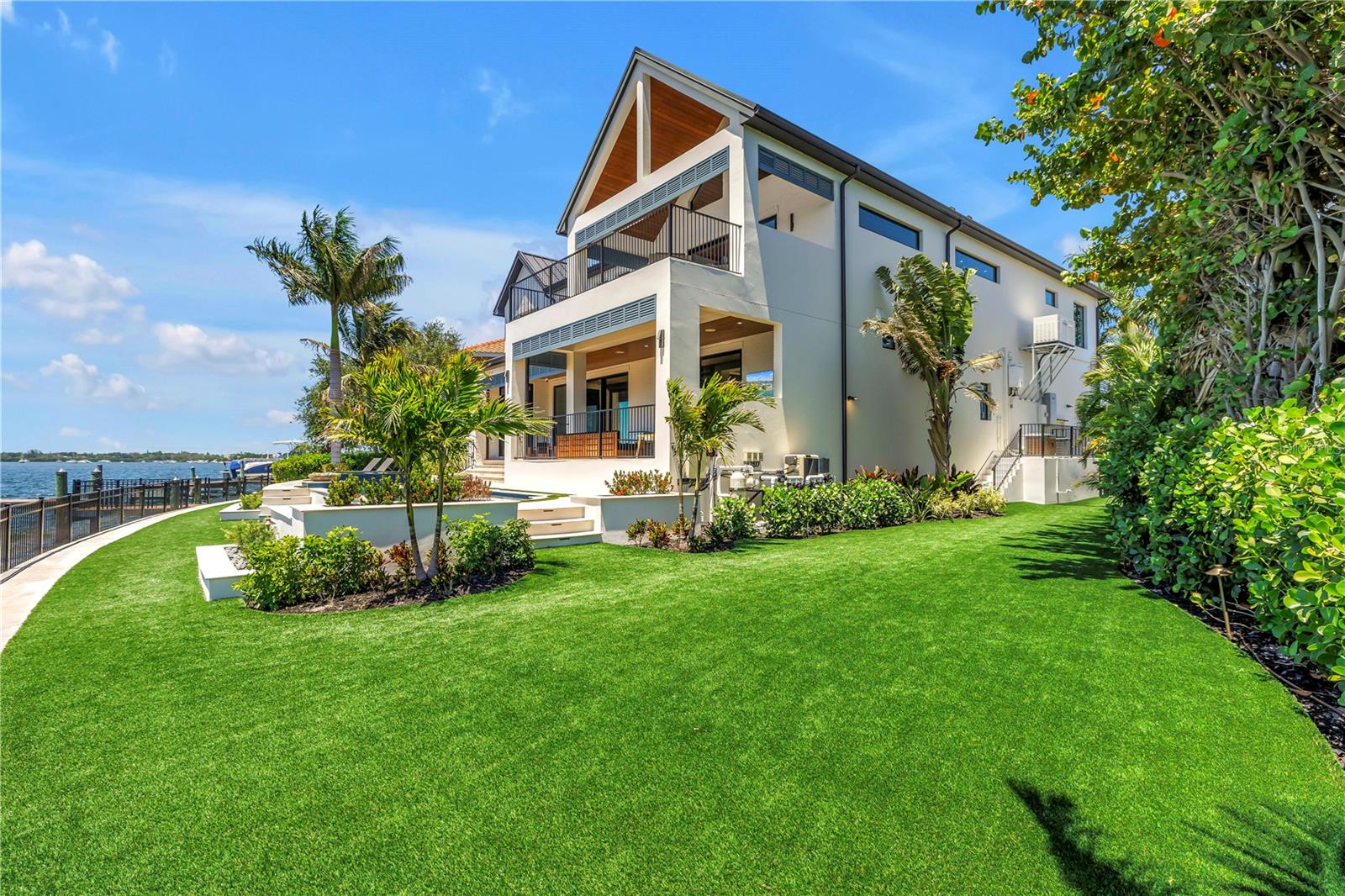 386 26TH AVE SE, ST PETERSBURG, FL, 33705