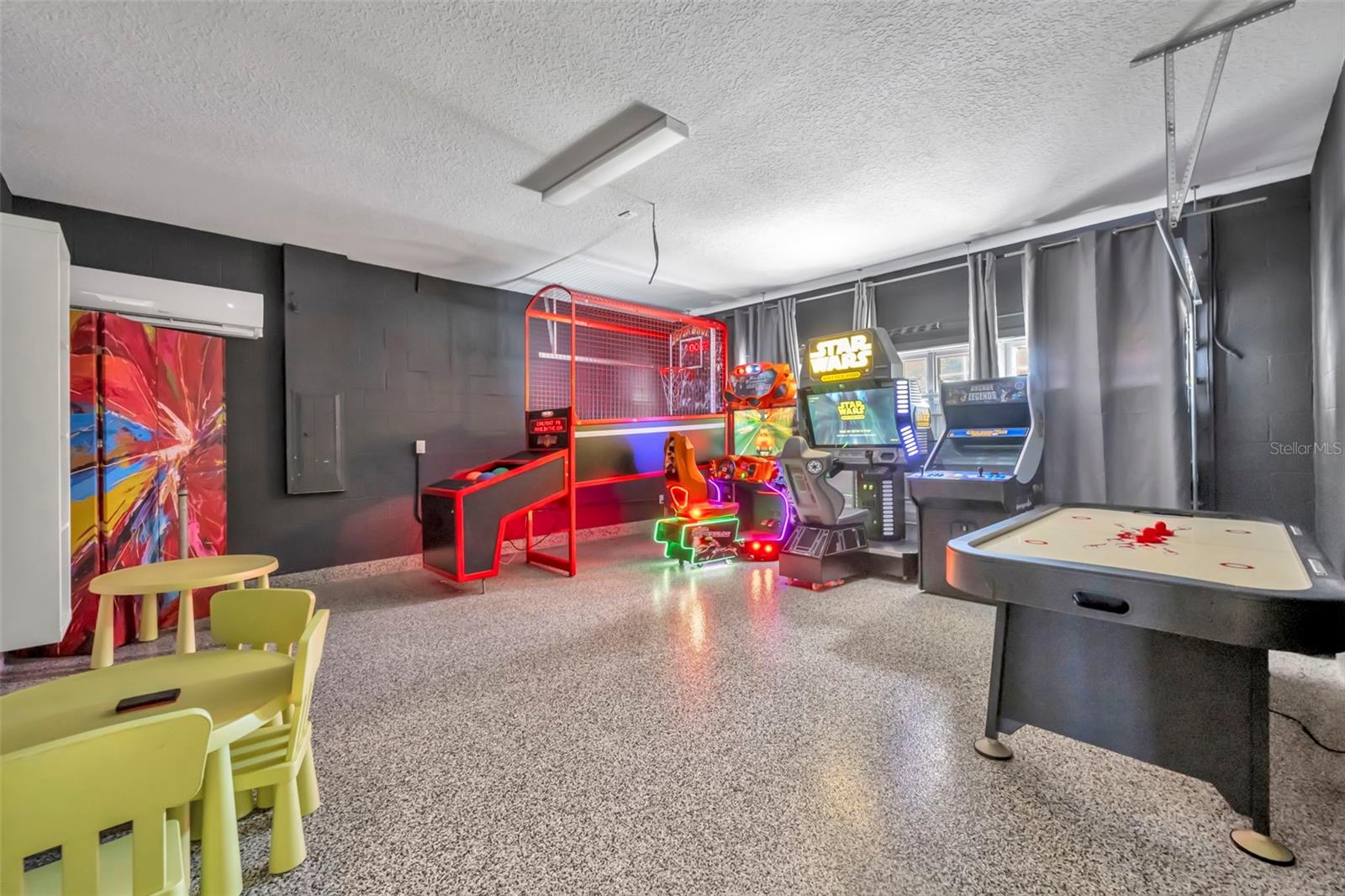 1435 ROLLING FAIRWAY DR, DAVENPORT, FL, 33896