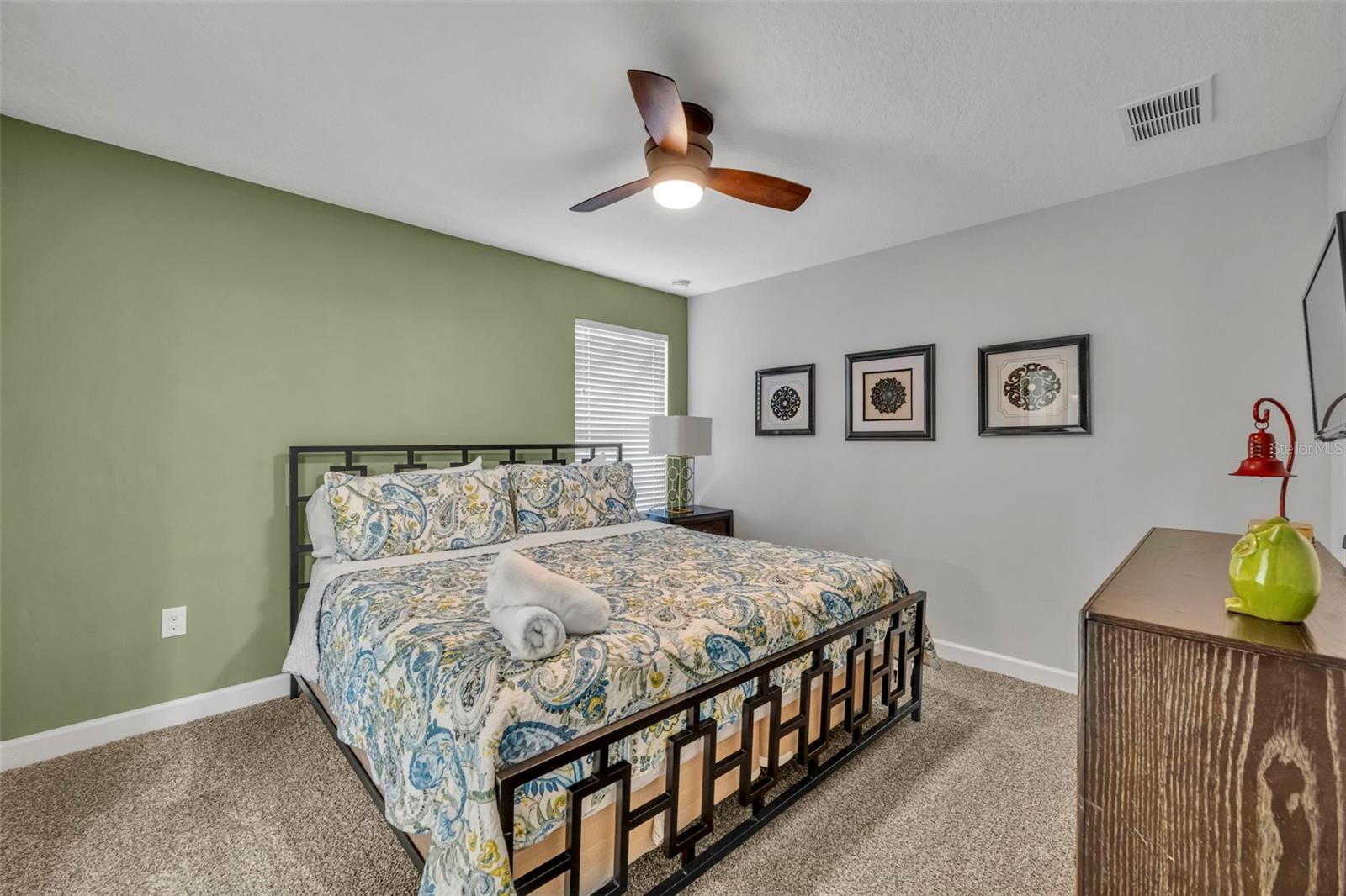 1435 ROLLING FAIRWAY DR, DAVENPORT, FL, 33896