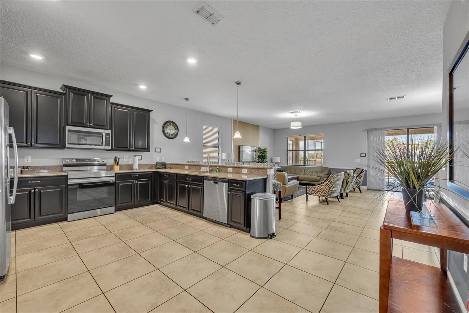 1435 ROLLING FAIRWAY DR, DAVENPORT, FL, 33896
