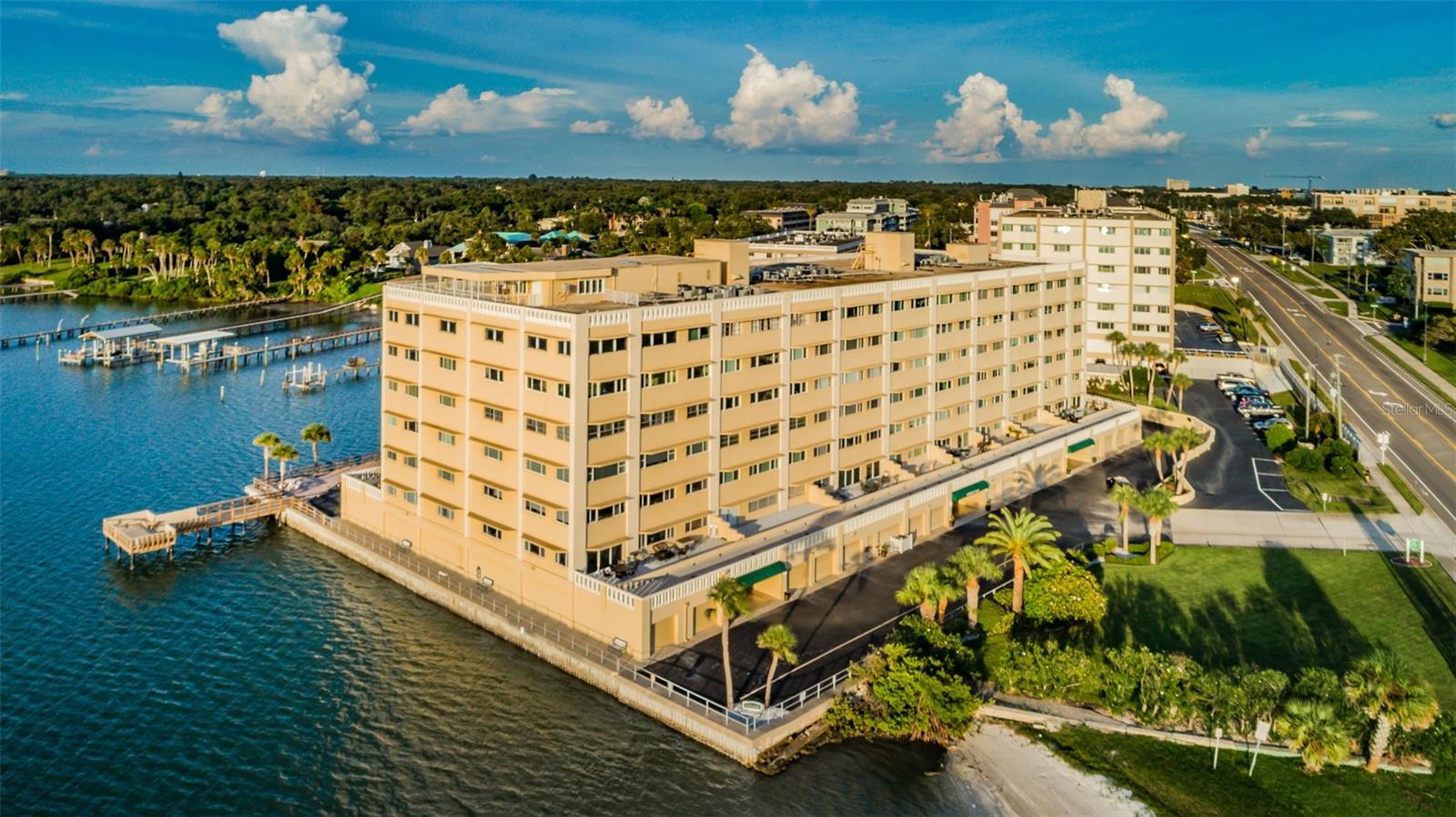 100 BLUFF VIEW DR #604C, BELLEAIR BLUFFS, FL, 33770