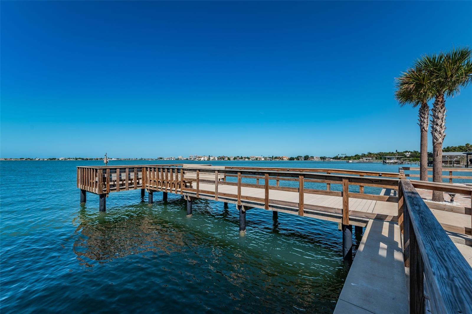 100 BLUFF VIEW DR #604C, BELLEAIR BLUFFS, FL, 33770