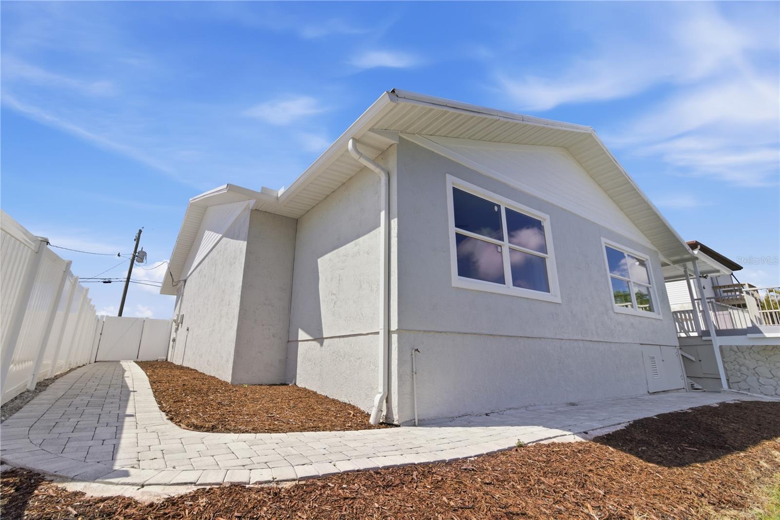4219 2ND AVE NE, BRADENTON, FL, 34208