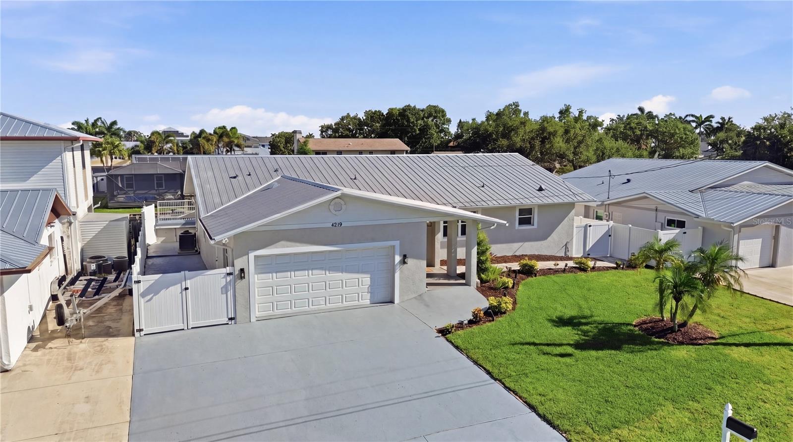 4219 2ND AVE NE, BRADENTON, FL, 34208