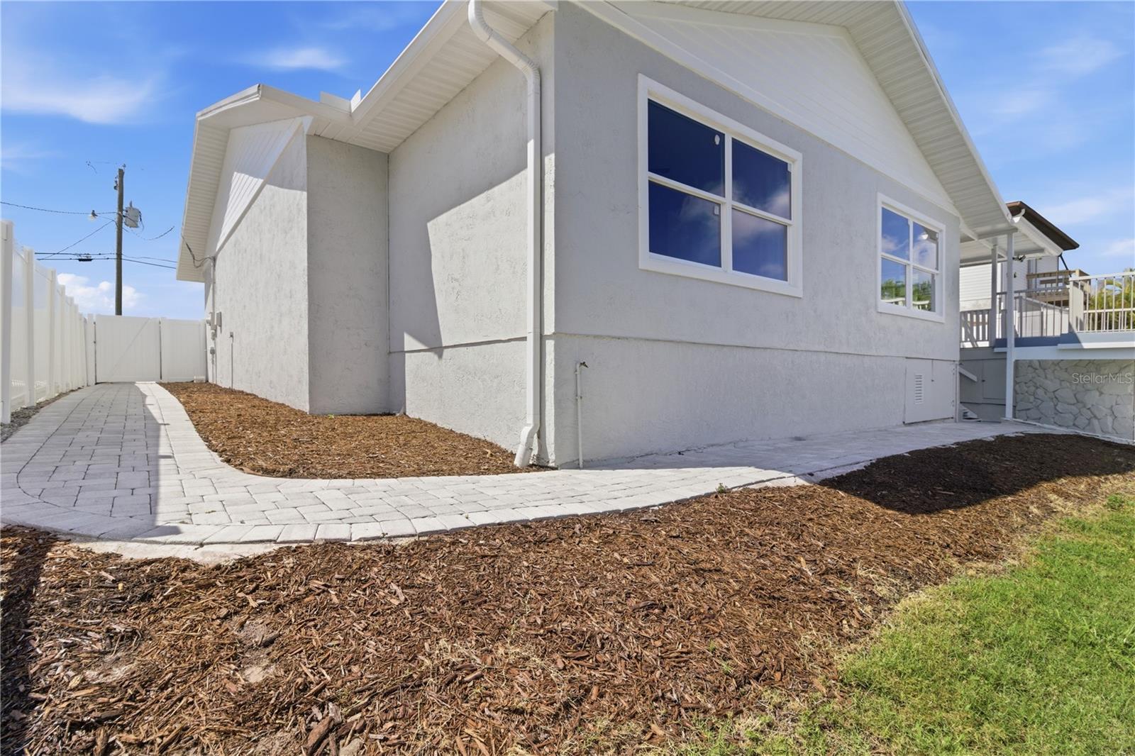 4219 2ND AVE NE, BRADENTON, FL, 34208