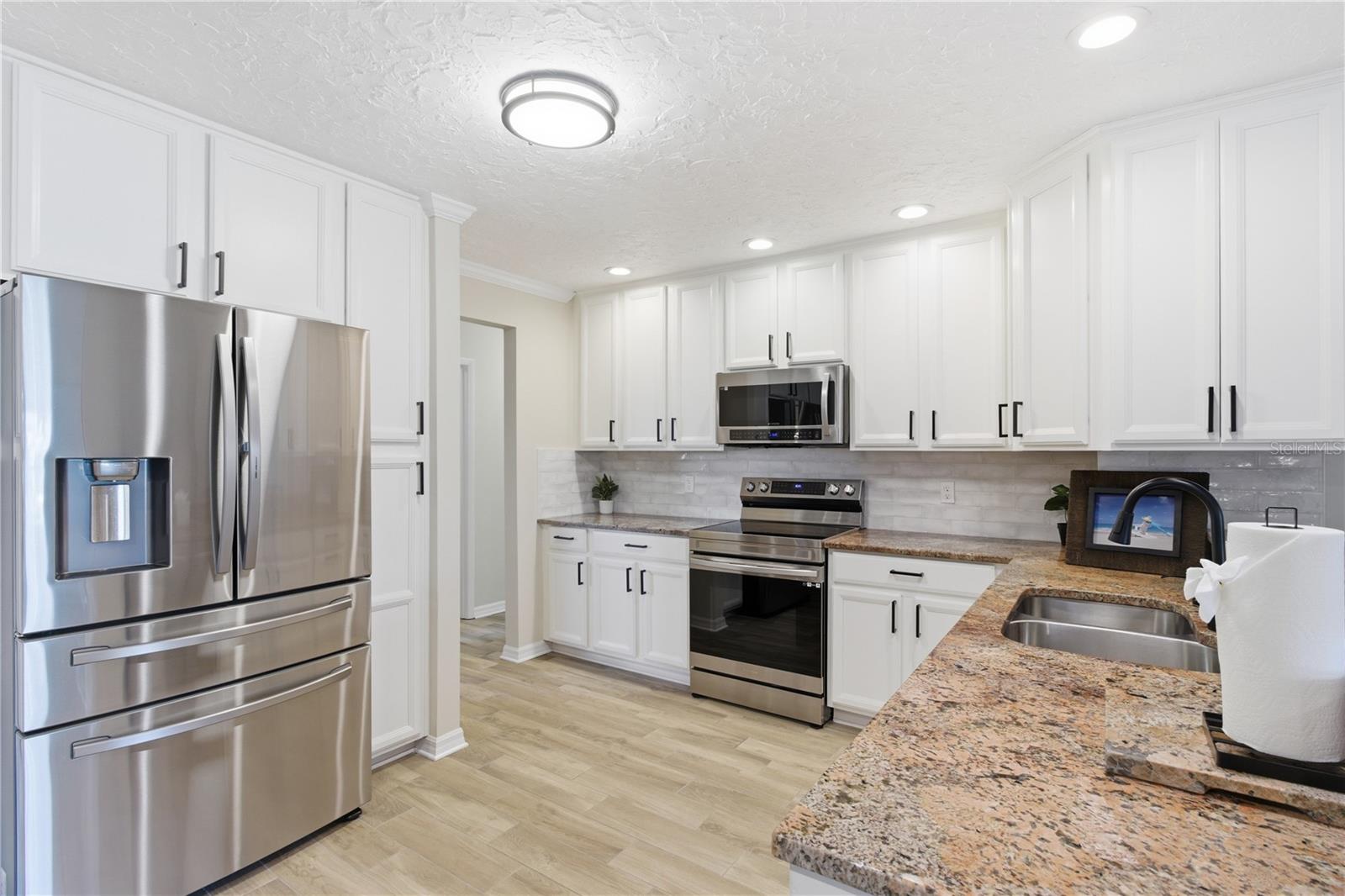 4219 2ND AVE NE, BRADENTON, FL, 34208