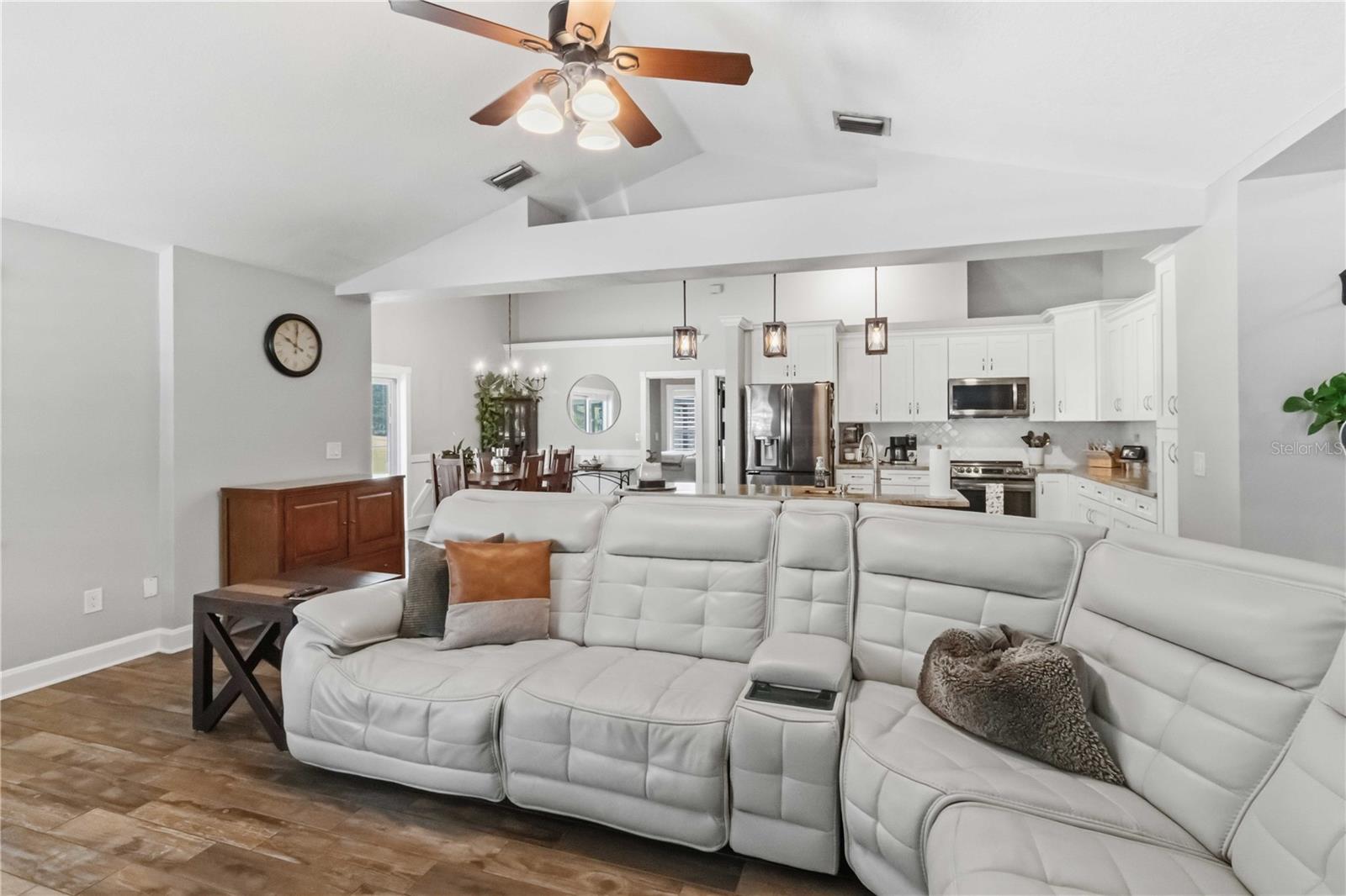 28424 DEEDRA DR, WESLEY CHAPEL, FL, 33544