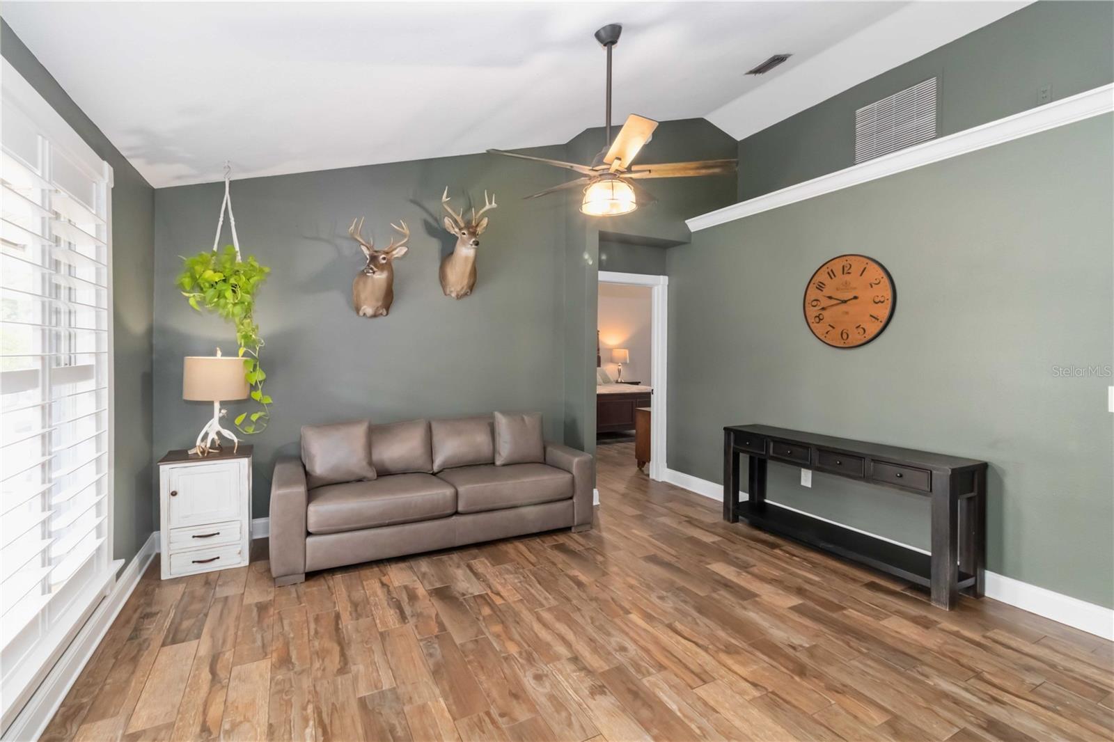 28424 DEEDRA DR, WESLEY CHAPEL, FL, 33544