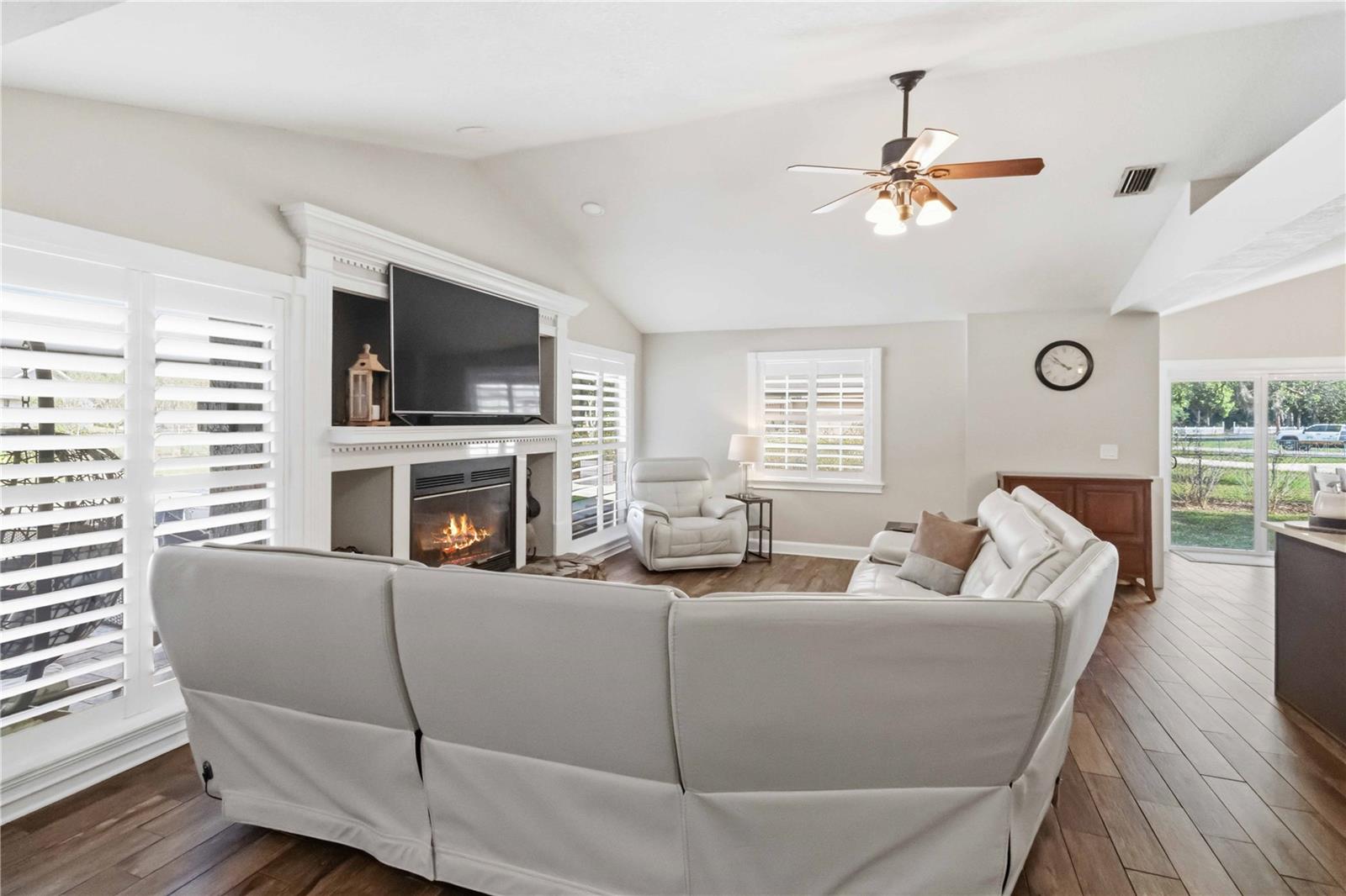 28424 DEEDRA DR, WESLEY CHAPEL, FL, 33544