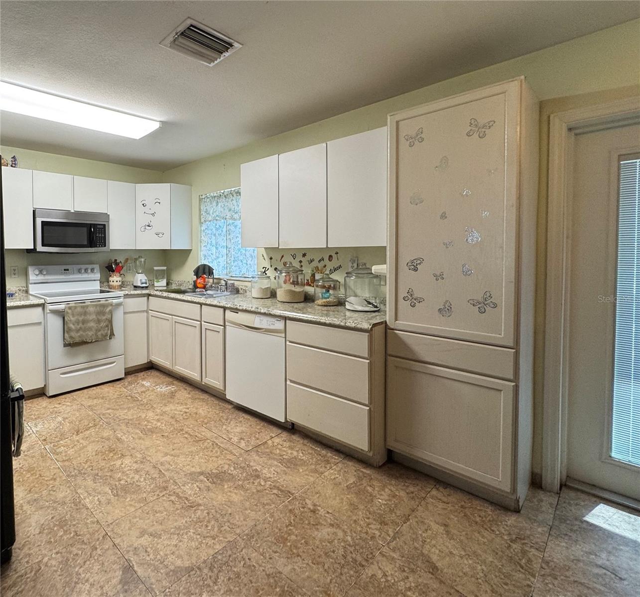 12309 CAMBRIDGE AVE, TAMPA, FL, 33624