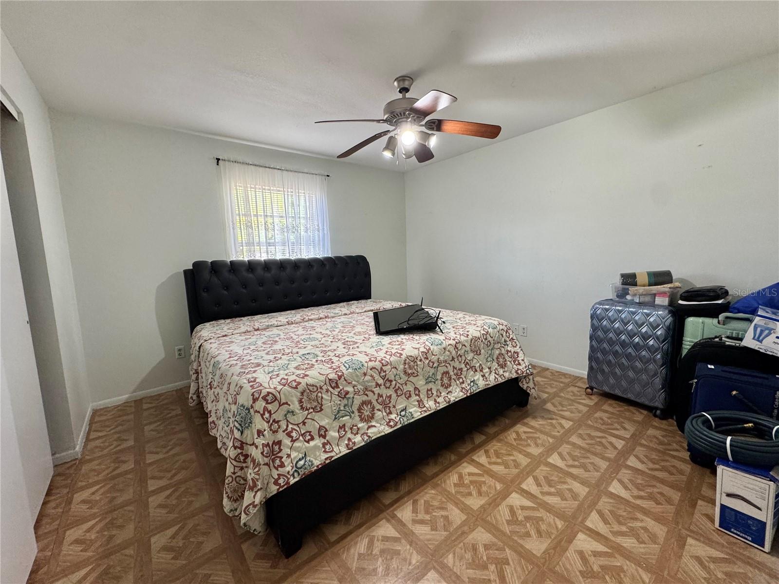 12309 CAMBRIDGE AVE, TAMPA, FL, 33624