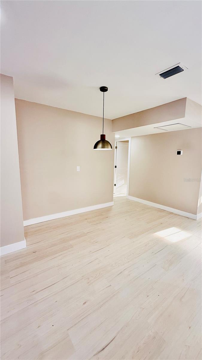 6409 ROSEWOOD DR, TAMPA, FL, 33615