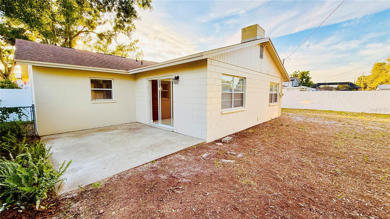 6409 ROSEWOOD DR, TAMPA, FL, 33615