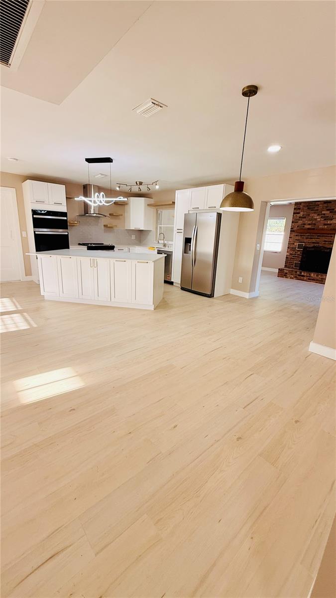 6409 ROSEWOOD DR, TAMPA, FL, 33615