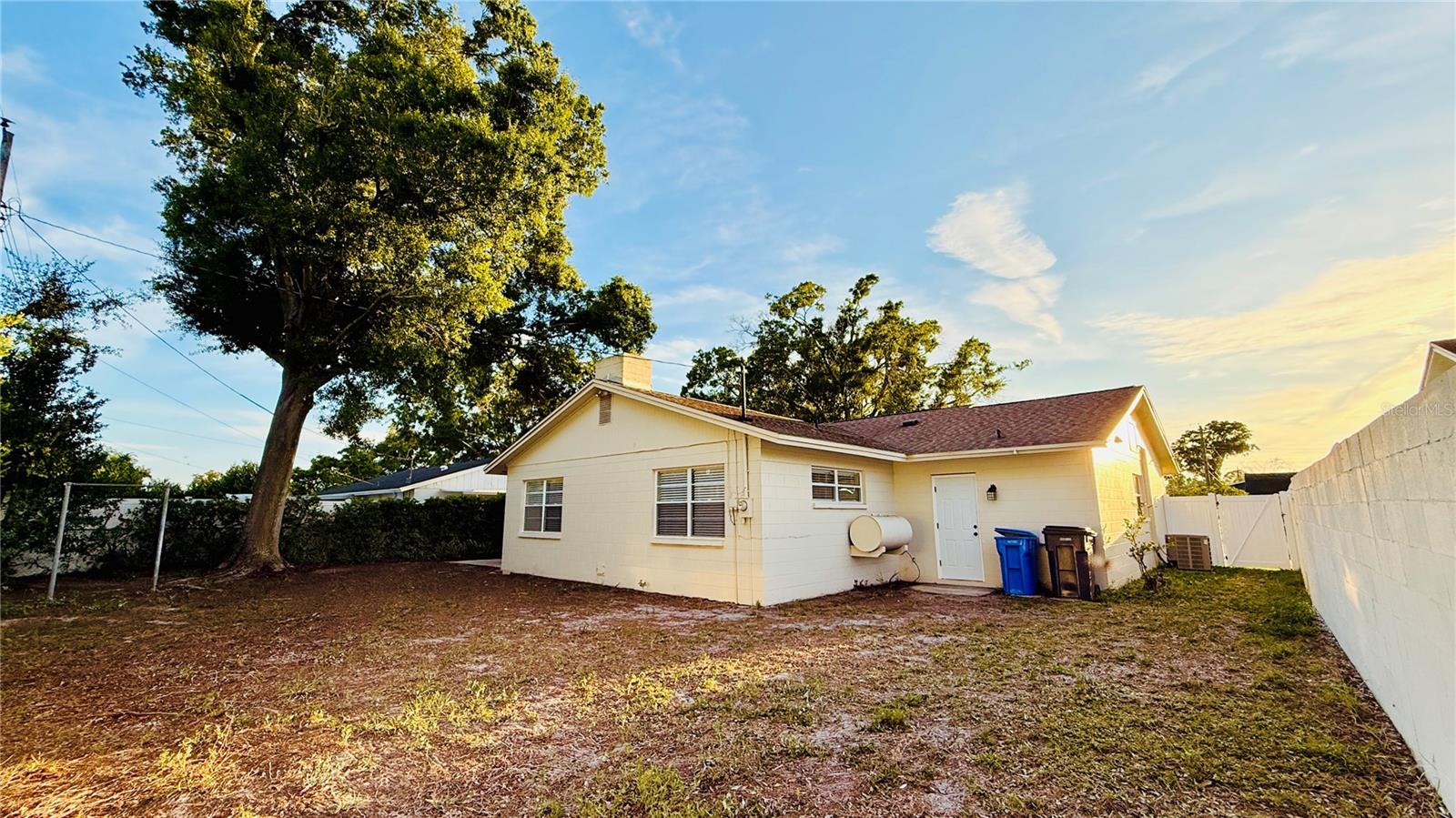 6409 ROSEWOOD DR, TAMPA, FL, 33615