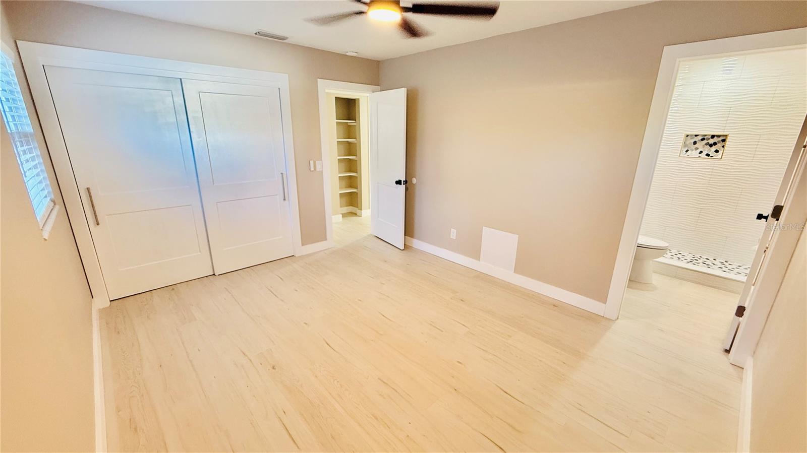6409 ROSEWOOD DR, TAMPA, FL, 33615