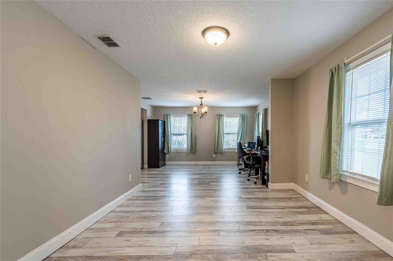 37010 CHURCH AVE, DADE CITY, FL, 33525