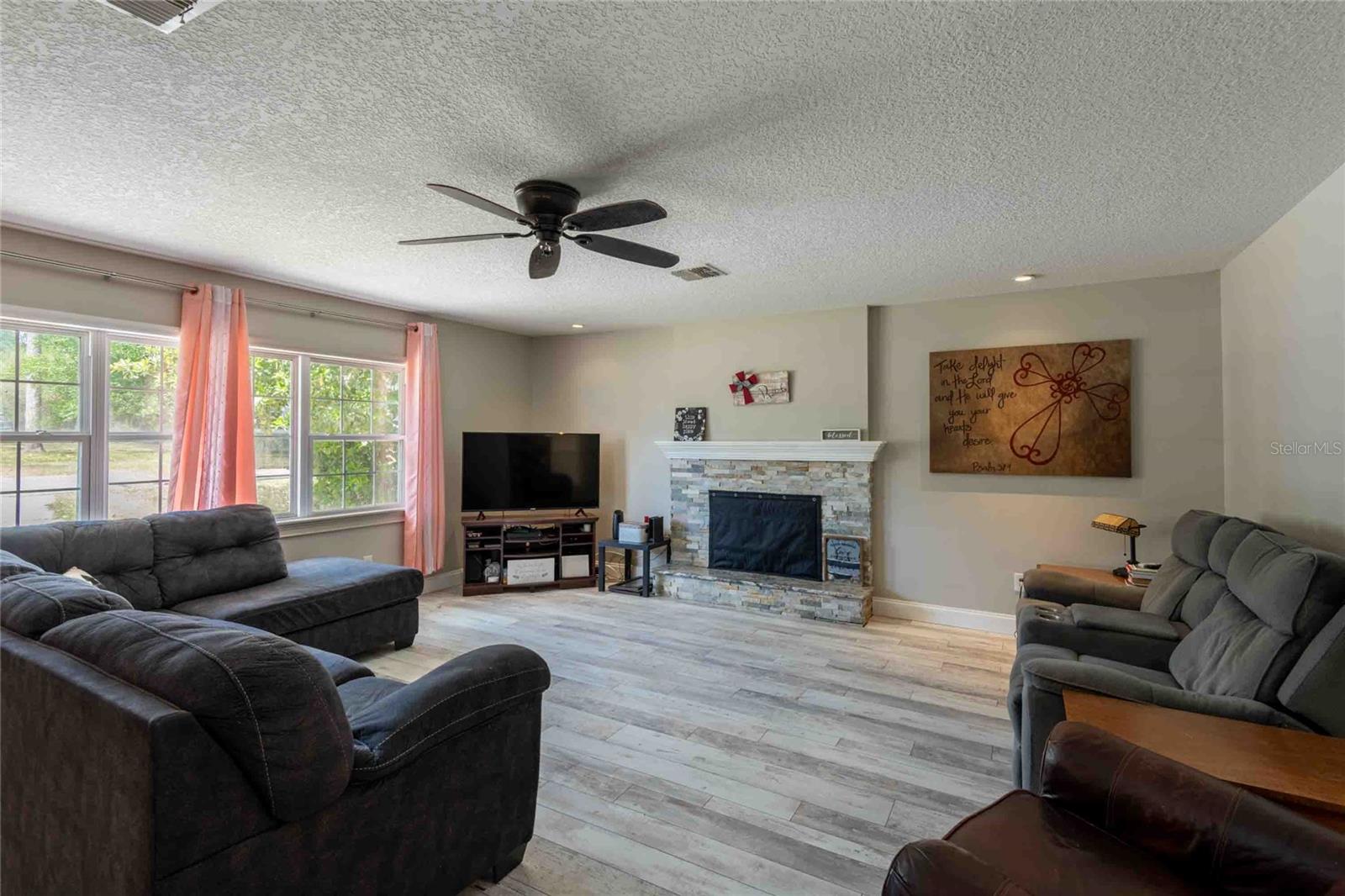 37010 CHURCH AVE, DADE CITY, FL, 33525