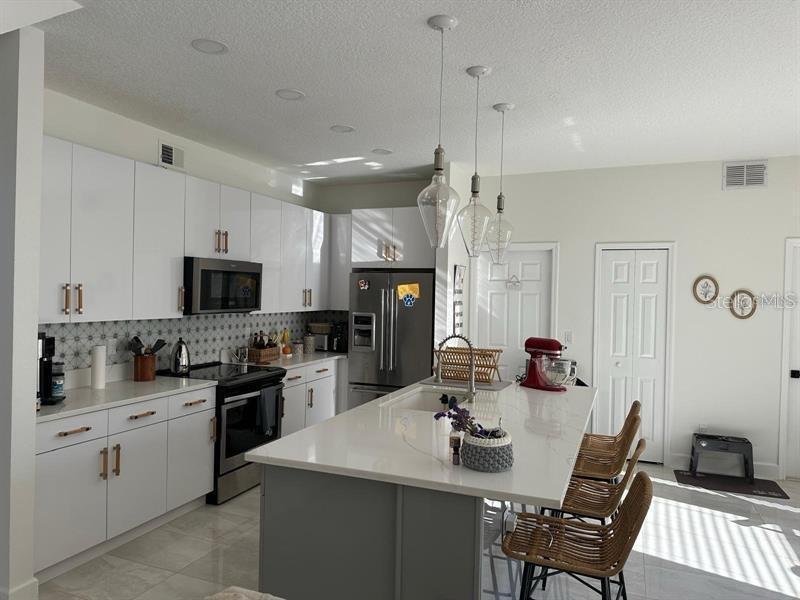 2271 STONE CROSS CIR, ORLANDO, FL, 32828