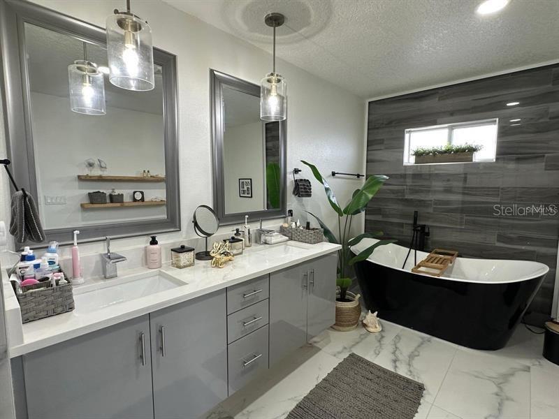 2271 STONE CROSS CIR, ORLANDO, FL, 32828