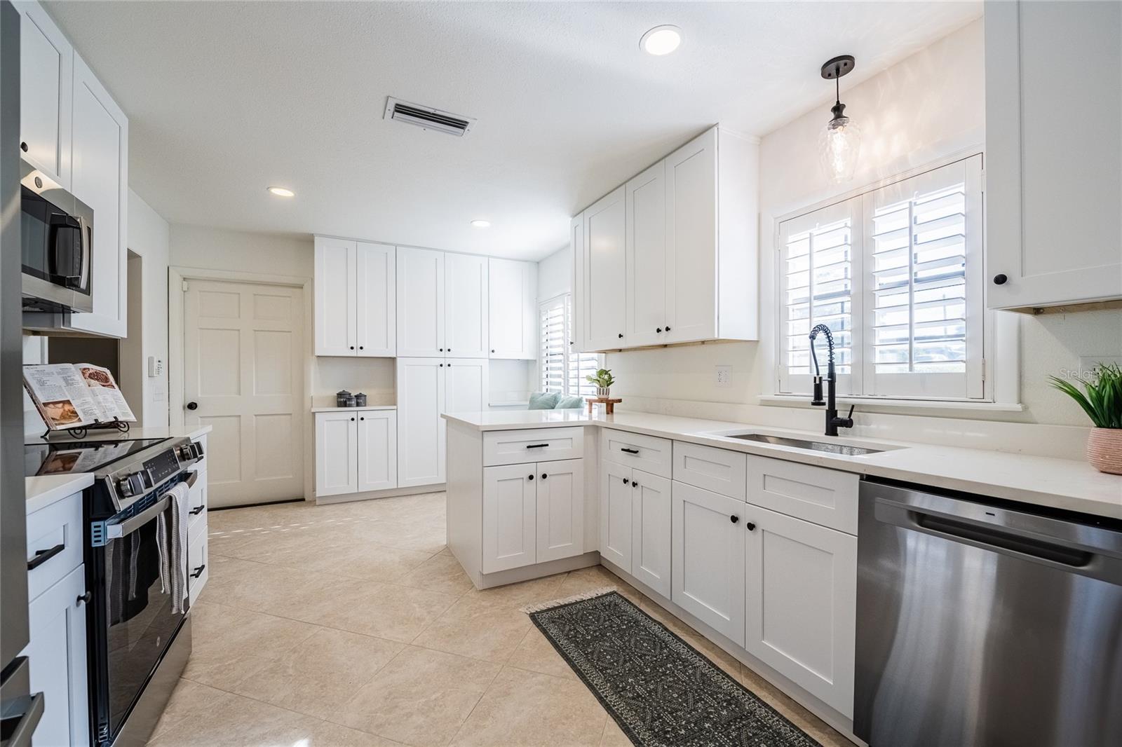 58 LAKE LINK CIR SE, WINTER HAVEN, FL, 33884