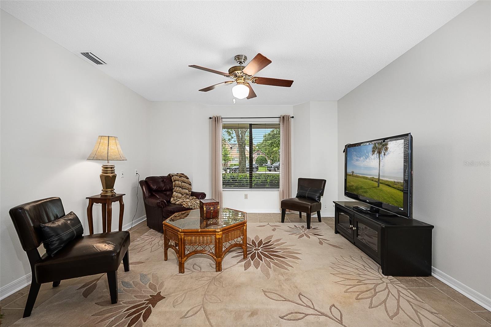 1 CROOKED BRIDGE WAY, ORMOND BEACH, FL, 32174